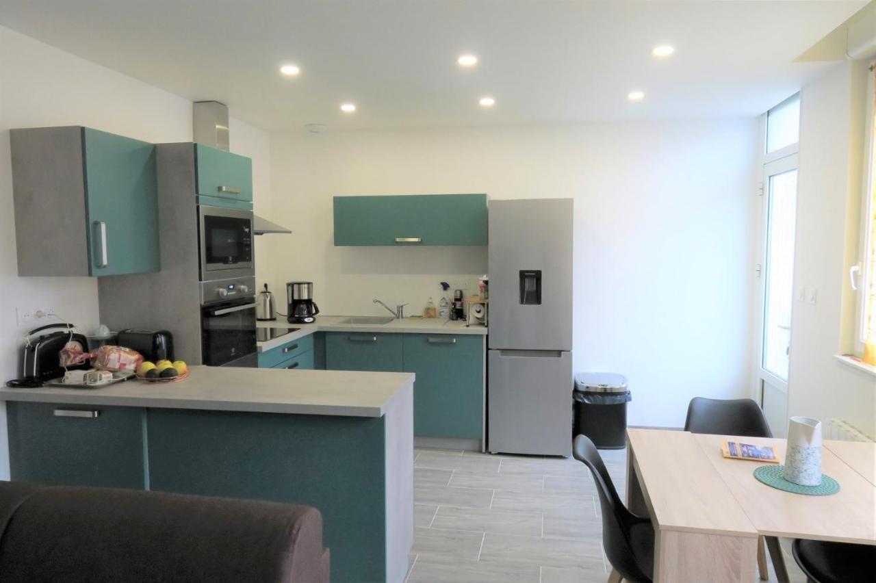 Renove Avec Wifi Bien Equipe Au Centre De - Ref 940 Apartment *