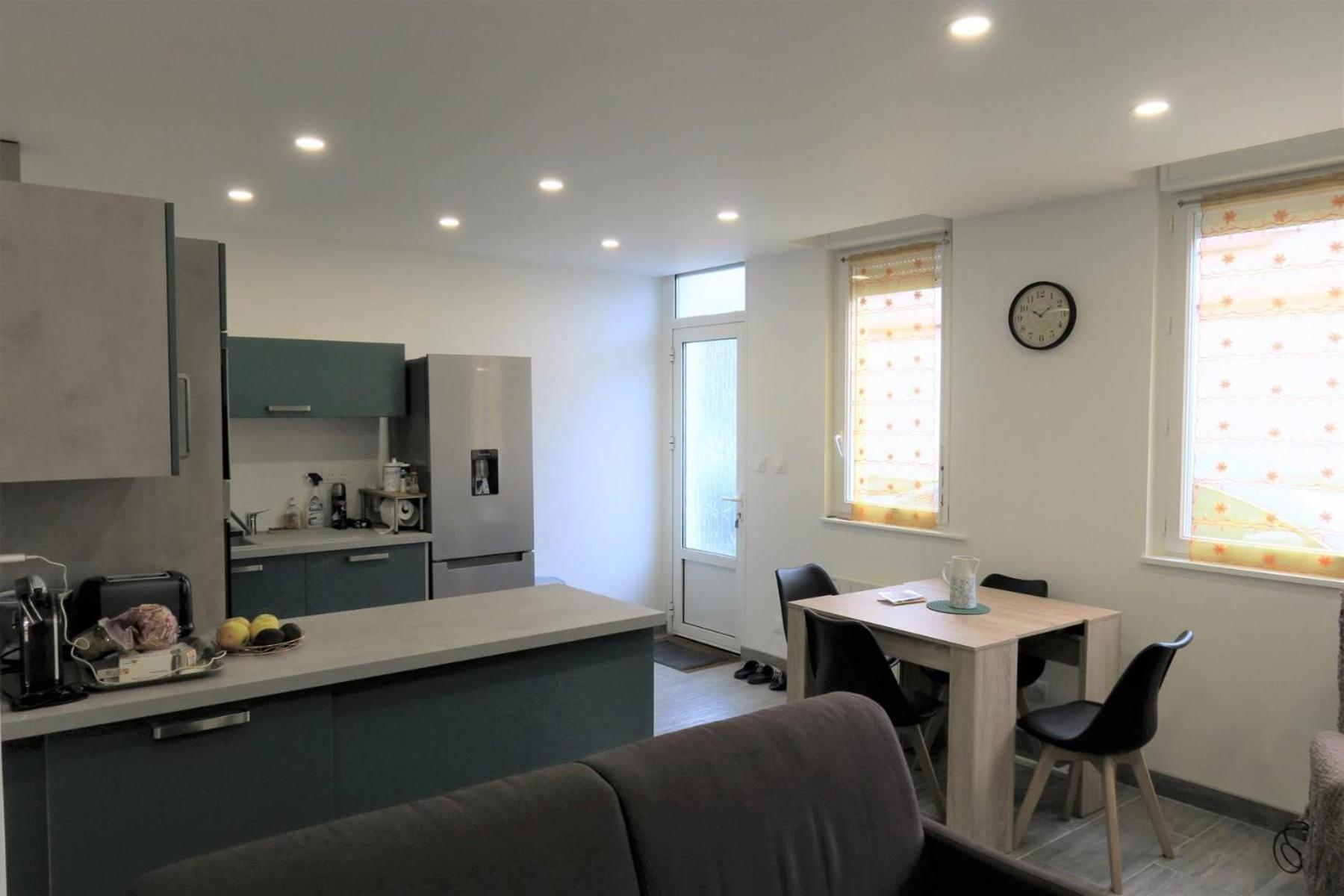 Renove Avec Wifi Bien Equipe Au Centre De - Ref 940 Apartment *